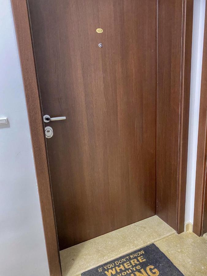Stylish Urban Apart New 2021 Close To The Beach Varna Luaran gambar